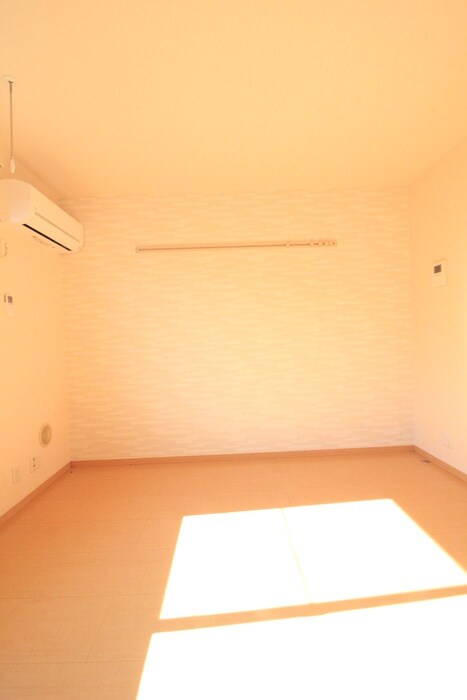 物件内観写真19　(居室)