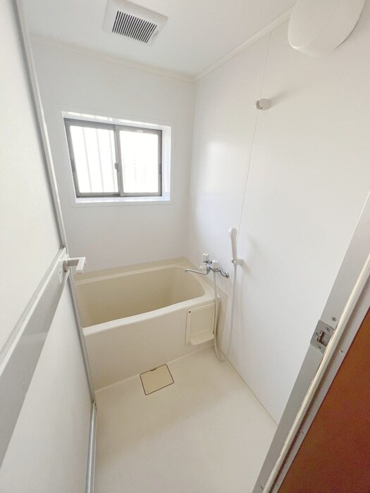 物件内観写真13　(バス／シャワールーム等)