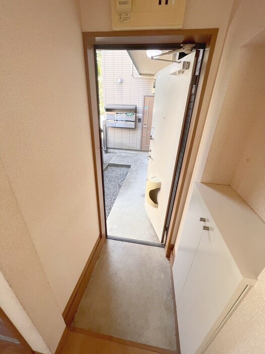 物件内観写真20　(玄関)