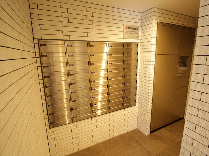 物件外観写真3　(建物設備)