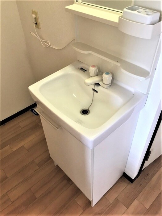 物件内観写真11　(洗面)