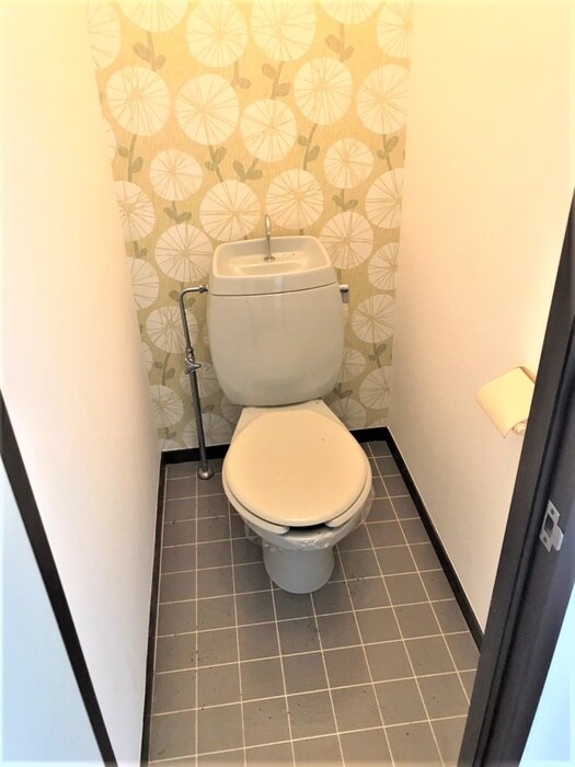 物件内観写真14　(トイレ)