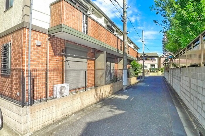 物件外観写真5　(周辺環境)