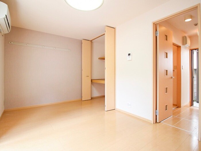 物件内観写真18　(居室)