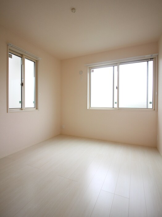 物件内観写真11　(居室)