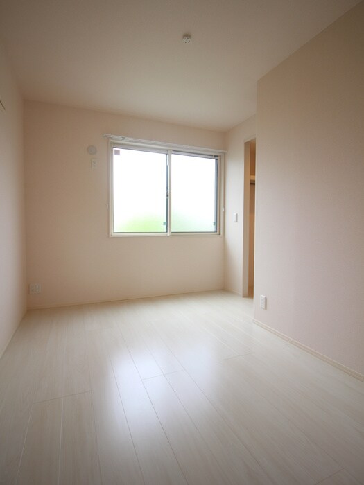 物件内観写真18　(居室)