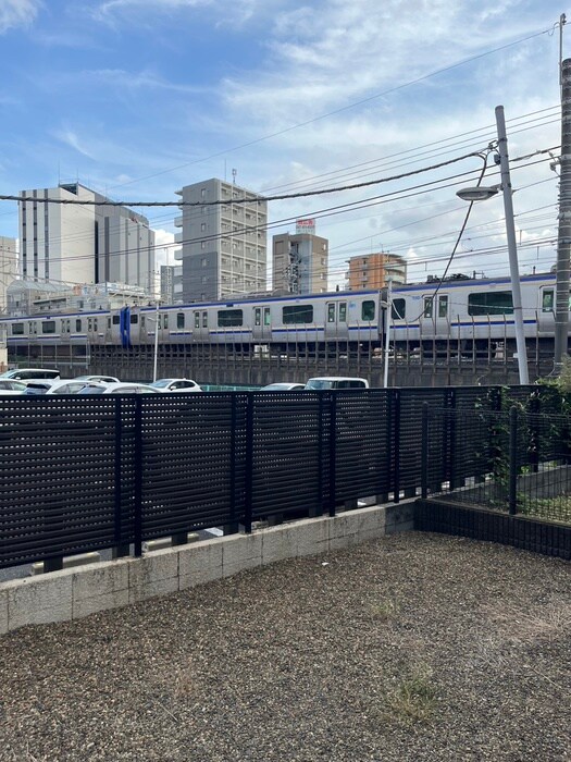 物件内観写真17　(室内からの展望)