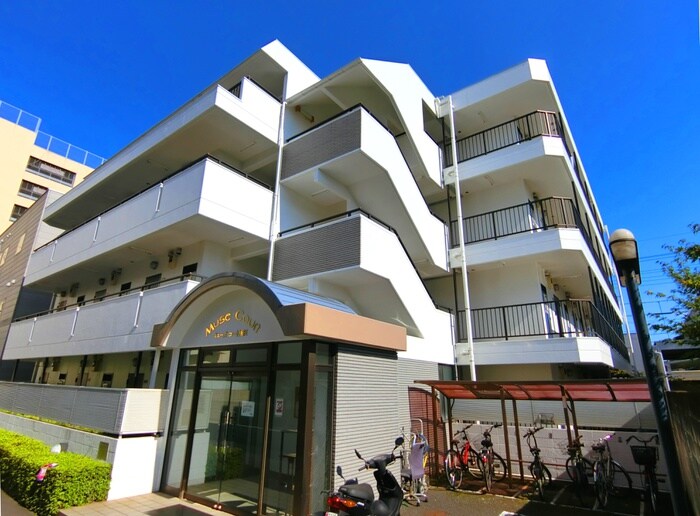 ミューズコート所沢の物件外観写真
