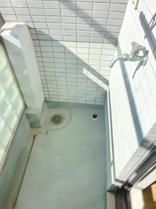 物件内観写真14　(洗濯機置場)