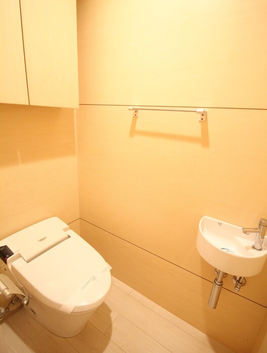 物件内観写真16　(トイレ)