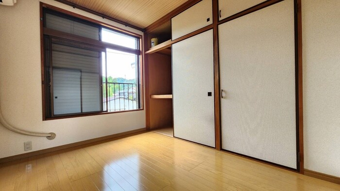 物件内観写真4　(居室)