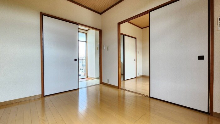 物件内観写真6　(居室)