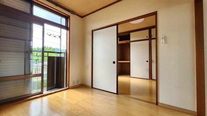 物件内観写真7　(居室)