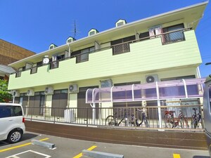 パインハイツⅡ外観写真
