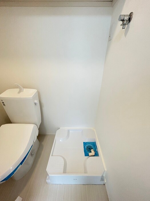 物件内観写真14　(洗濯機置場)