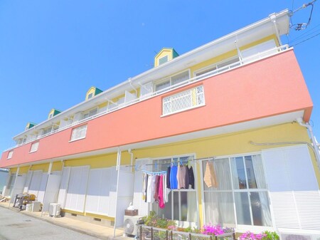 ハイツエノサワＡ棟外観写真