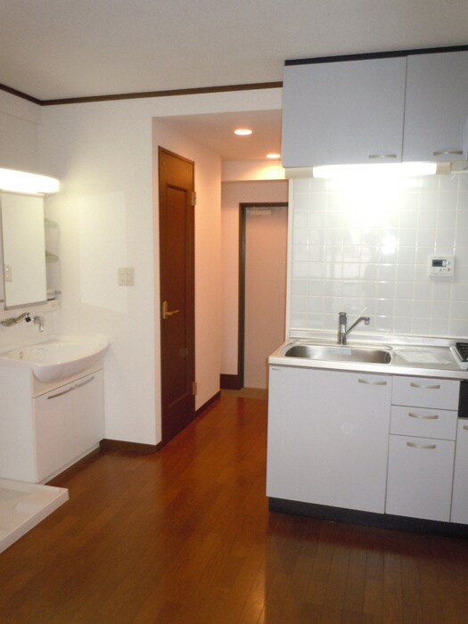 物件内観写真15　(居室)