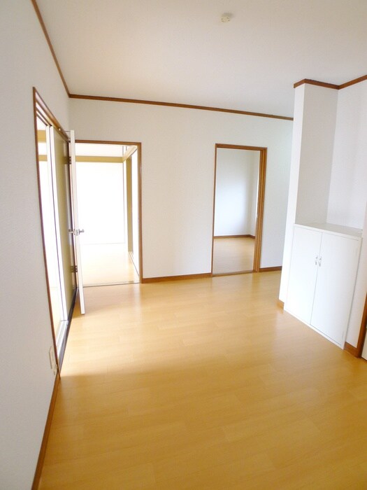 物件内観写真21　(居室)