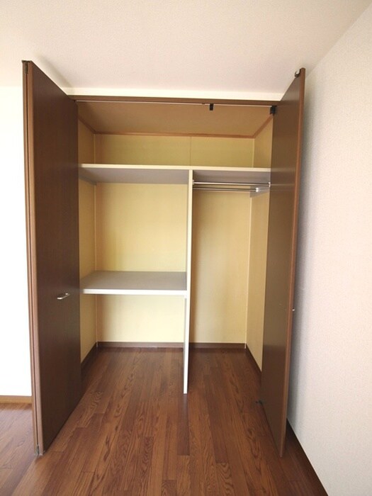 物件内観写真10　(収納)