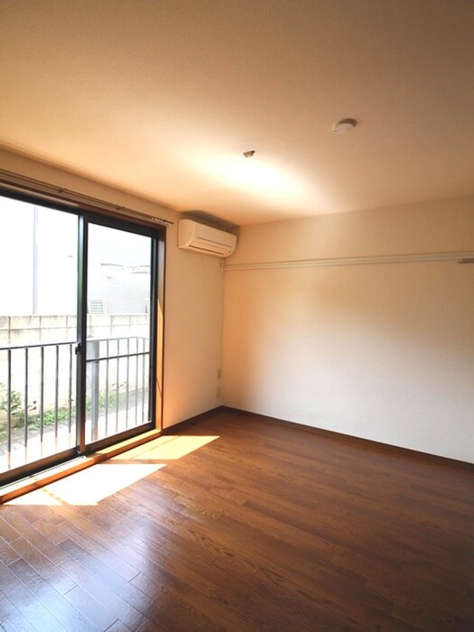 物件内観写真17　(居室)