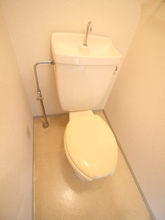 物件内観写真11　(トイレ)