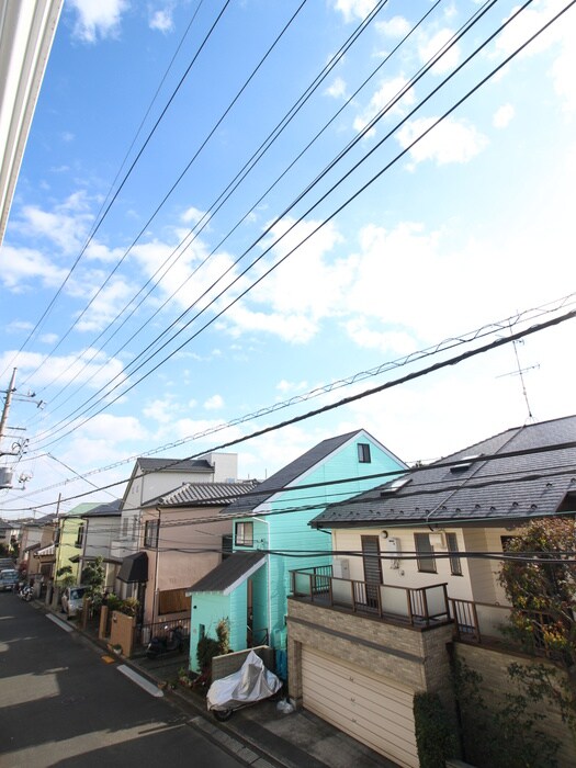 物件内観写真15　(室内からの展望)