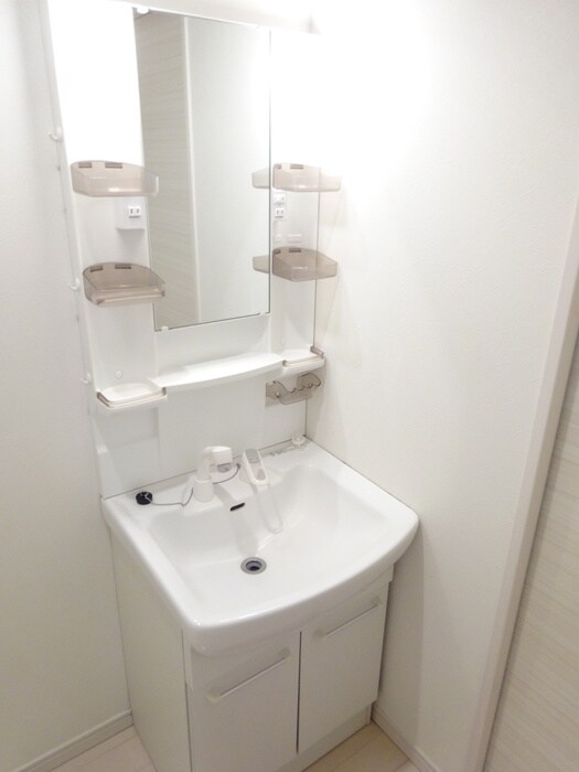 物件内観写真9　(洗面)