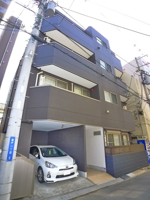 物件外観写真5　(エントランス部分)