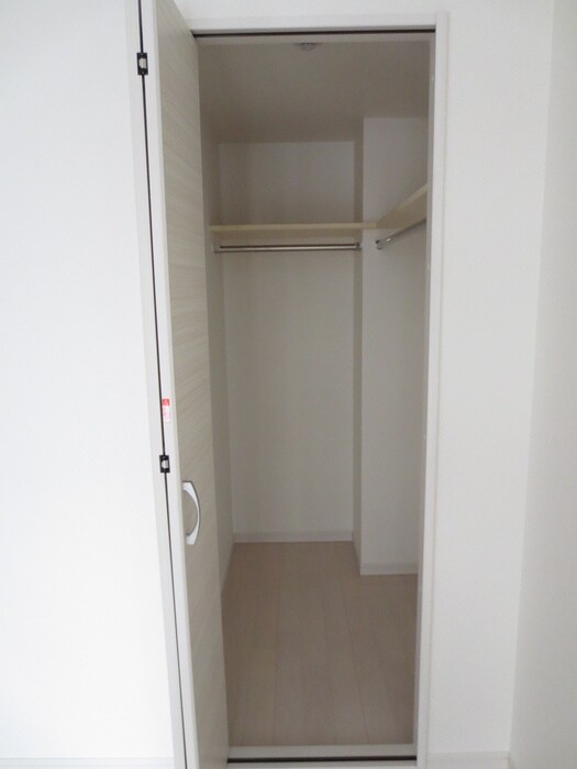 物件内観写真18　(収納)