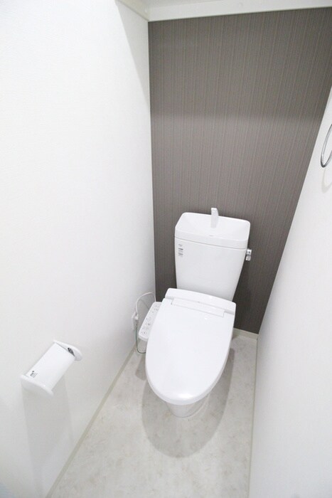 物件内観写真13　(トイレ)