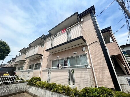 西川ハイツ４外観写真