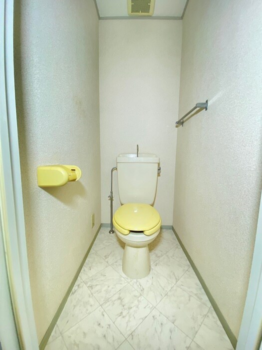 物件内観写真12　(トイレ)