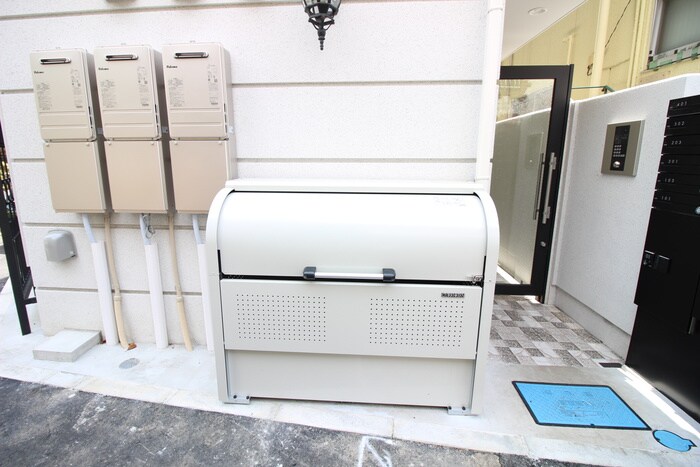 物件外観写真4　(建物設備)