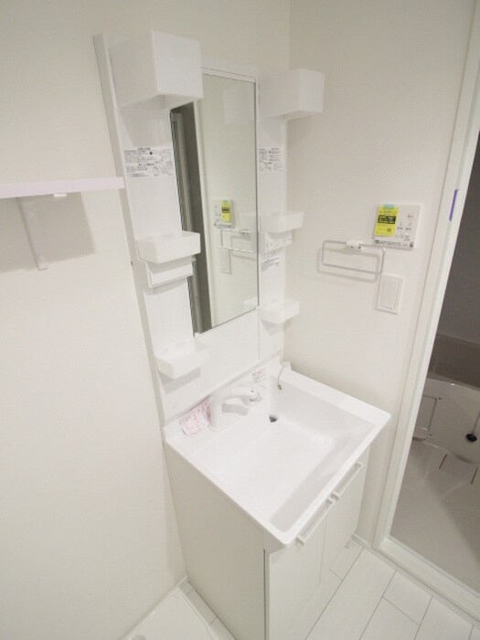 物件内観写真12　(洗面)