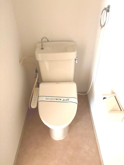 物件内観写真11　(トイレ)