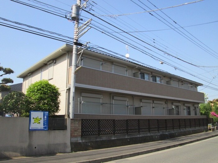 物件外観写真1　(外観写真)