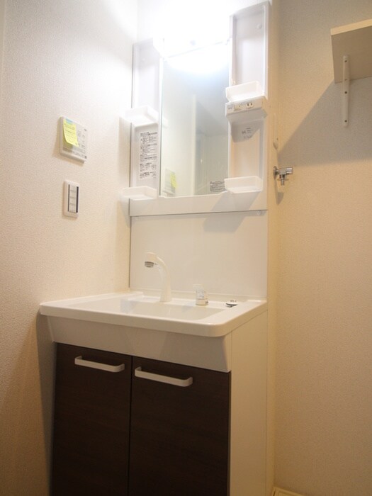 物件内観写真12　(洗面)