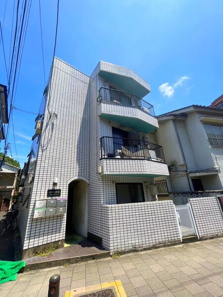 カステル赤羽外観写真
