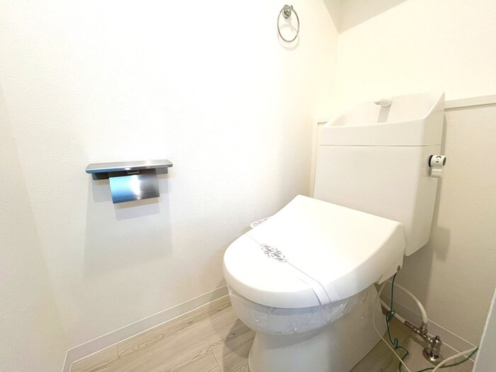 物件内観写真13　(トイレ)