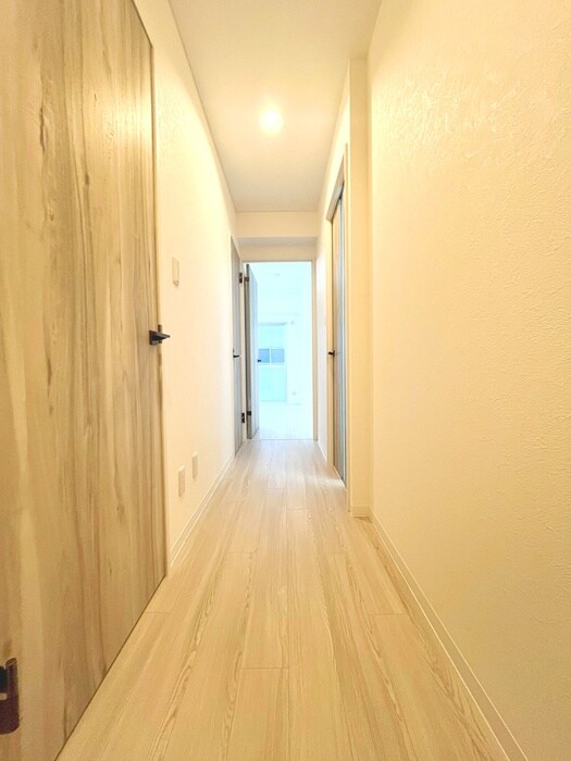 物件内観写真19　(廊下)