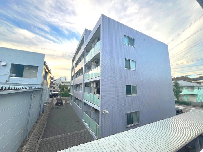 物件内観写真22　(室内からの展望)