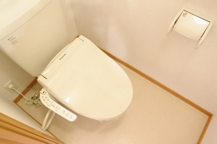 物件内観写真10　(トイレ)