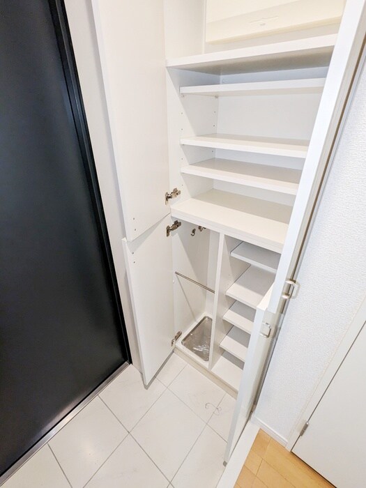 物件内観写真19　(靴箱)