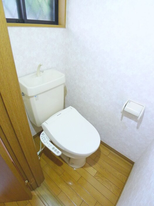 物件内観写真15　(トイレ)