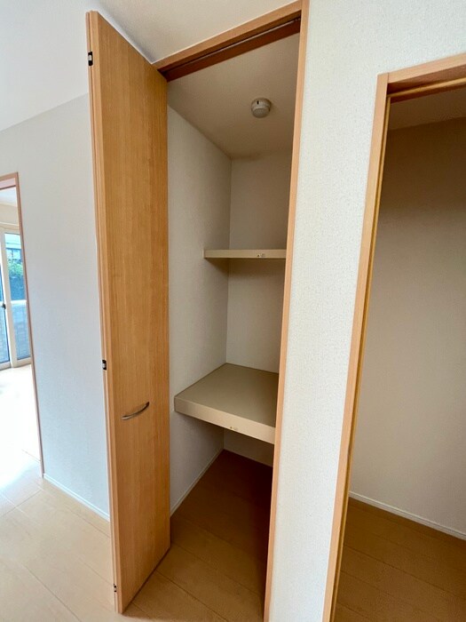 物件内観写真17　(収納)