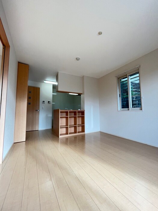 物件内観写真18　(居室)