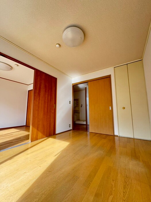 物件内観写真9　(居室)