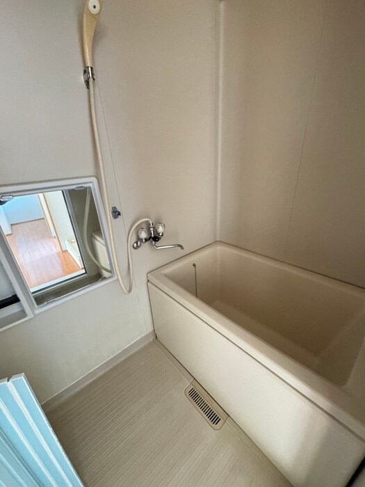 物件内観写真12　(バス／シャワールーム等)