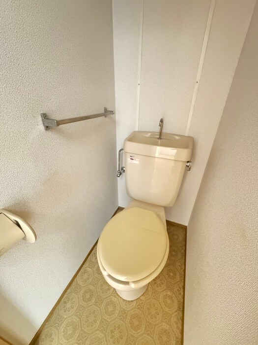 物件内観写真13　(トイレ)