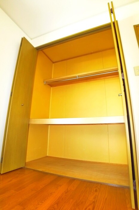 物件内観写真8　(収納)